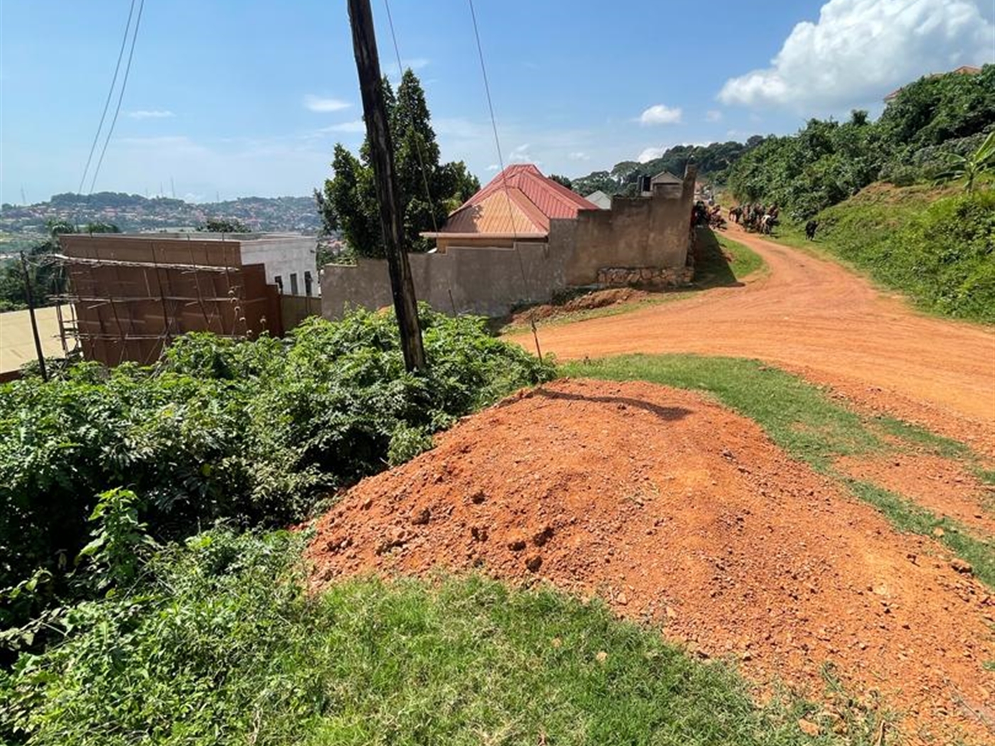 Residential land for sale in Zana Wakiso Uganda