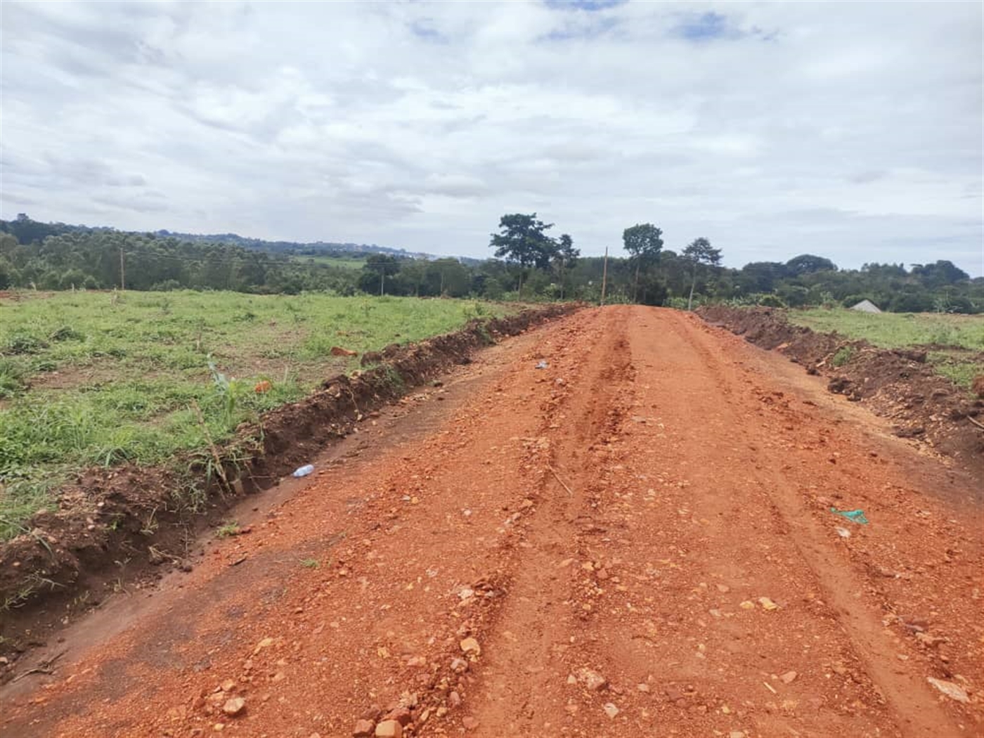 Residential land for sale in Kakiri Wakiso Uganda
