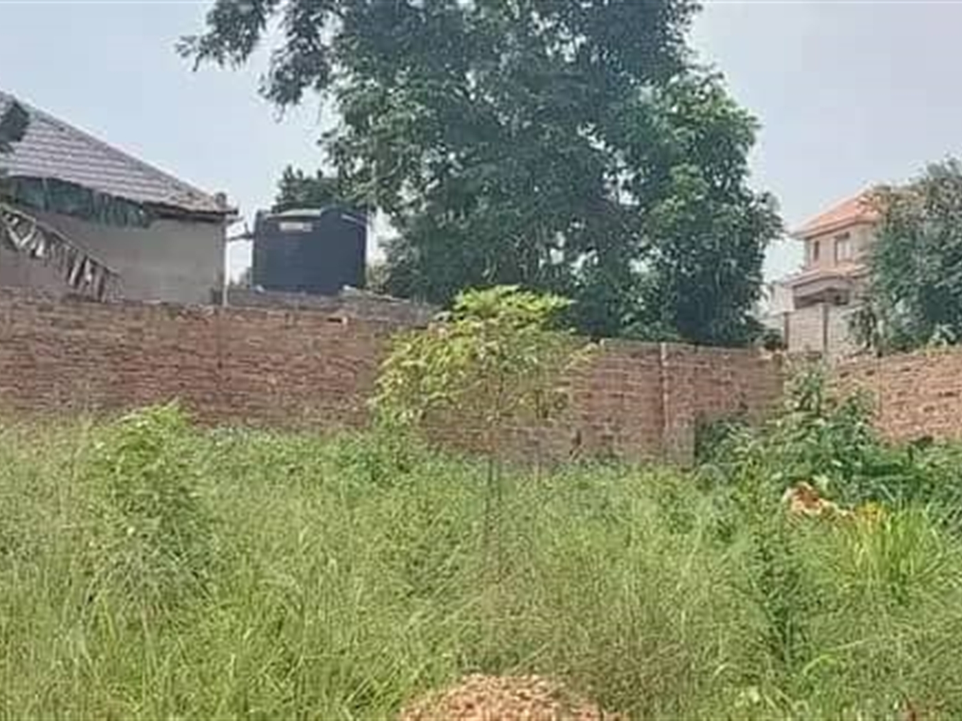 Residential land for sale in Kakiri Wakiso Uganda