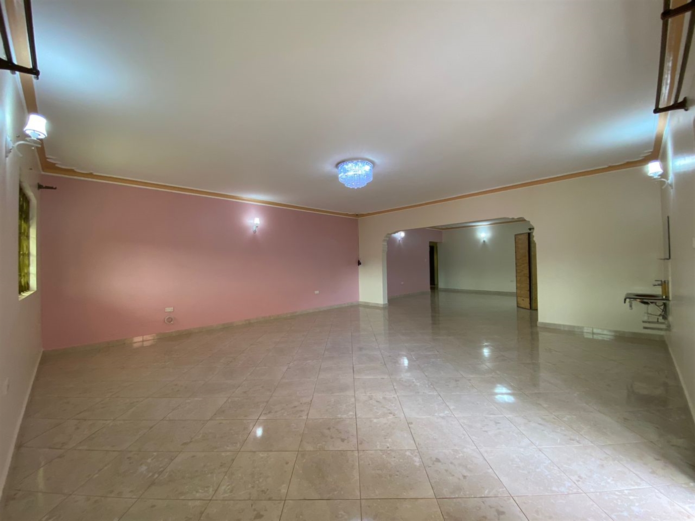5 bedroom Bungalow for rent in Kulambilo Wakiso Uganda