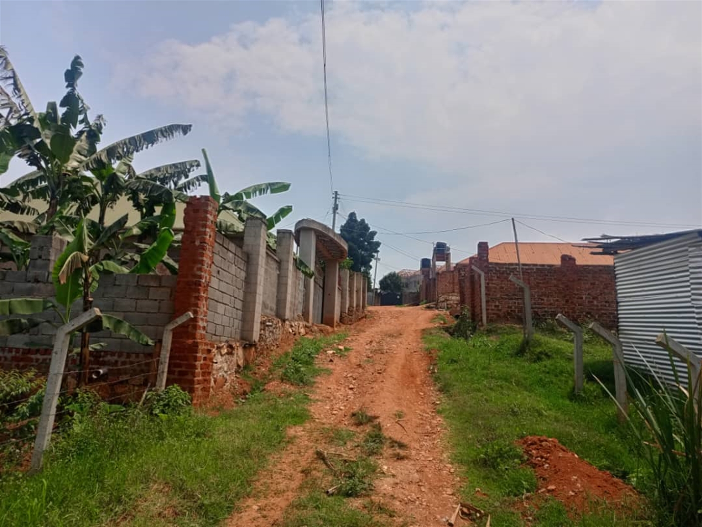 Residential land for sale in Gayaza Wakiso Uganda
