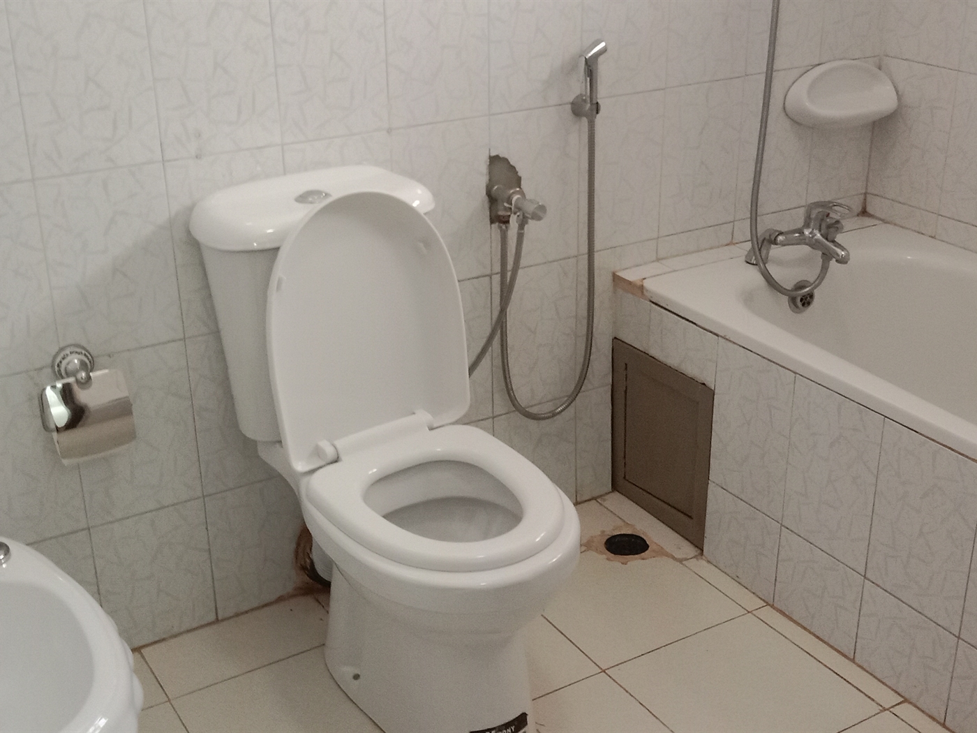 4 bedroom Storeyed house for rent in Ntinda Kampala Uganda