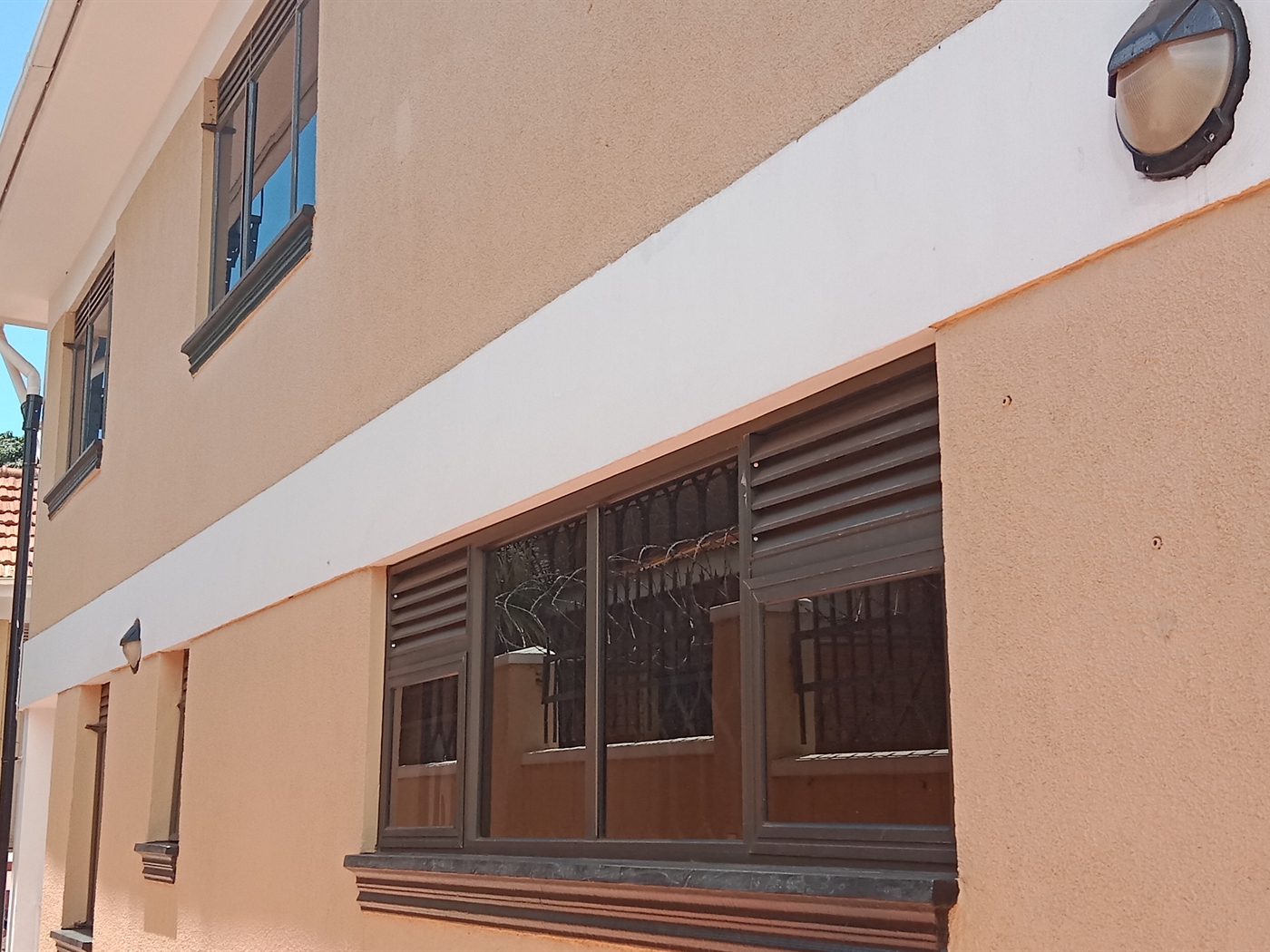 4 bedroom Storeyed house for rent in Ntinda Kampala Uganda