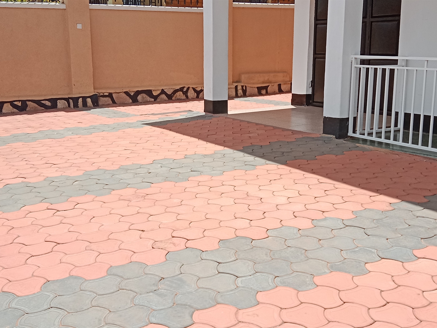 4 bedroom Storeyed house for rent in Ntinda Kampala Uganda