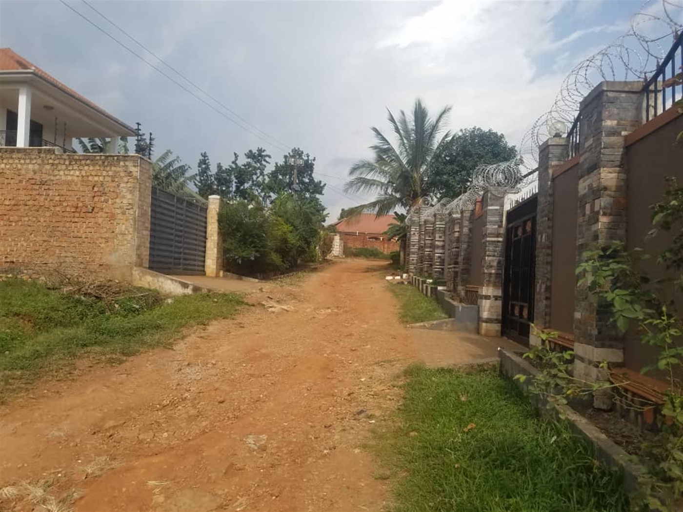 Residential land for sale in Gayaza Wakiso Uganda