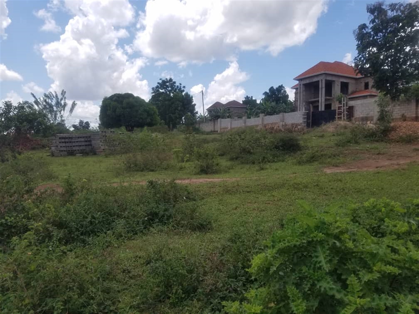 Residential land for sale in Gayaza Wakiso Uganda
