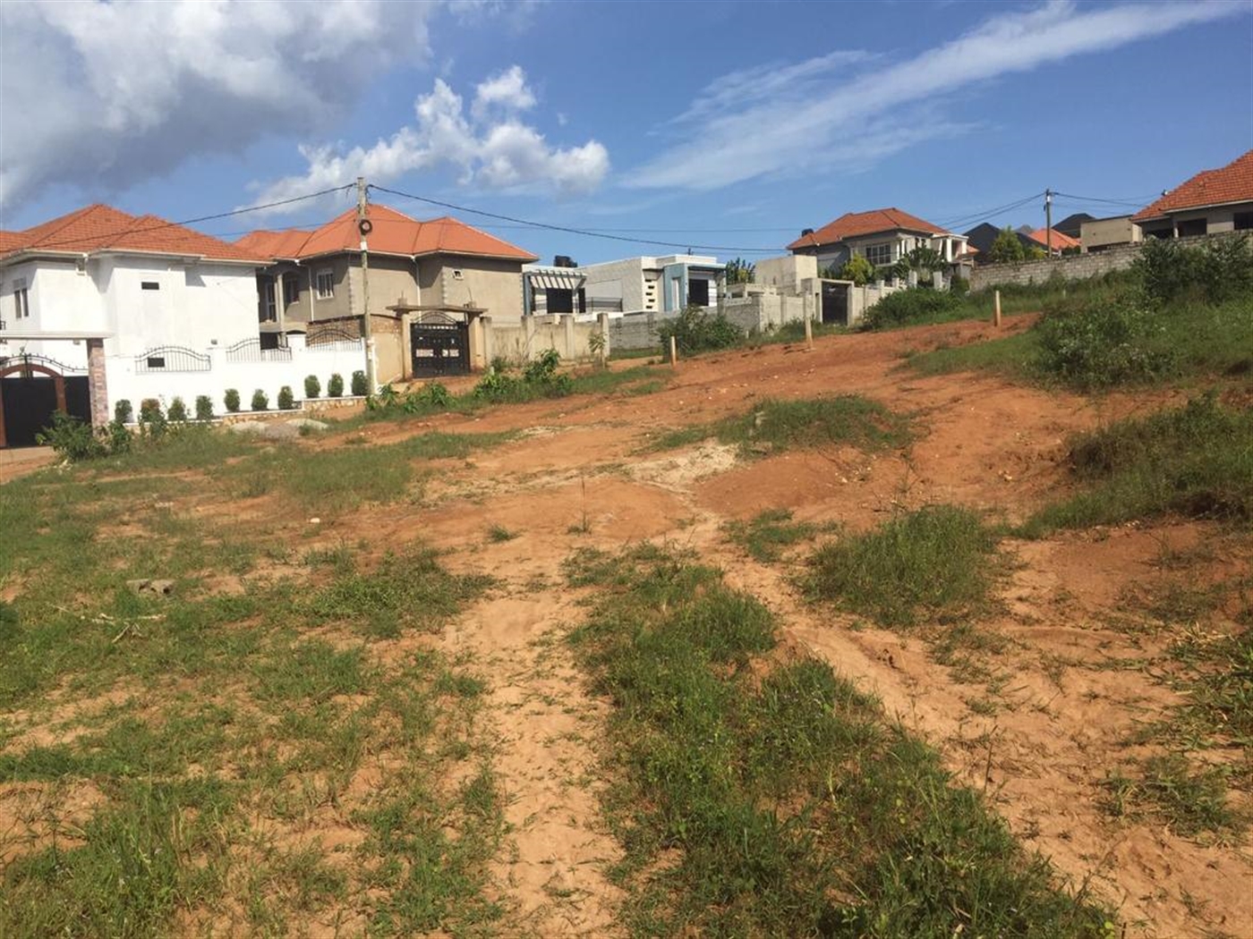 Residential land for sale in Nsasa Wakiso Uganda
