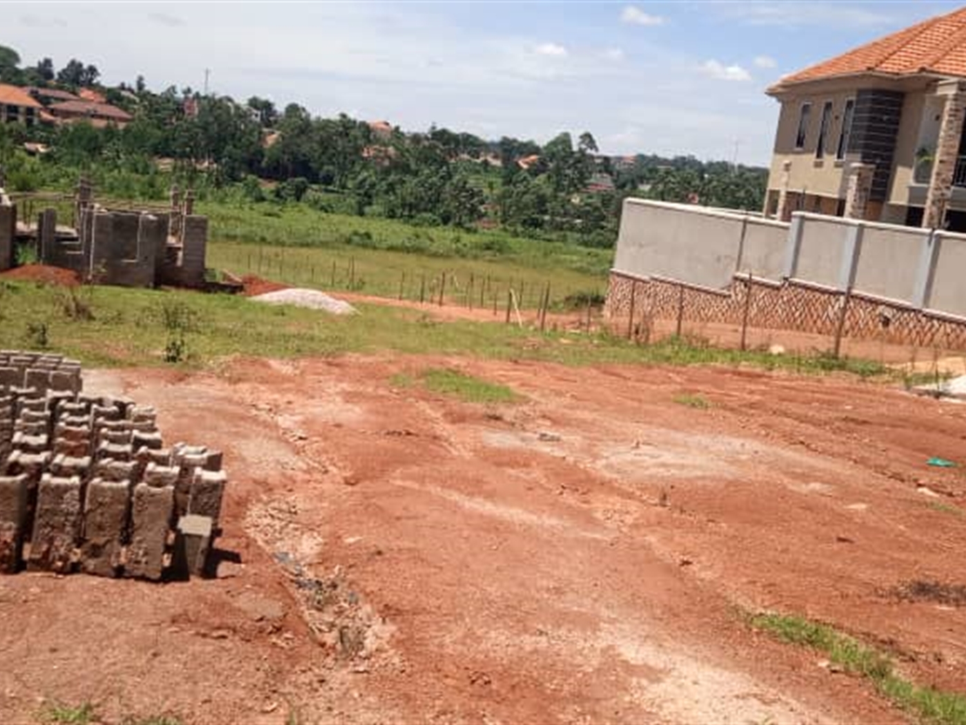 Residential land for sale in Sonde Wakiso Uganda