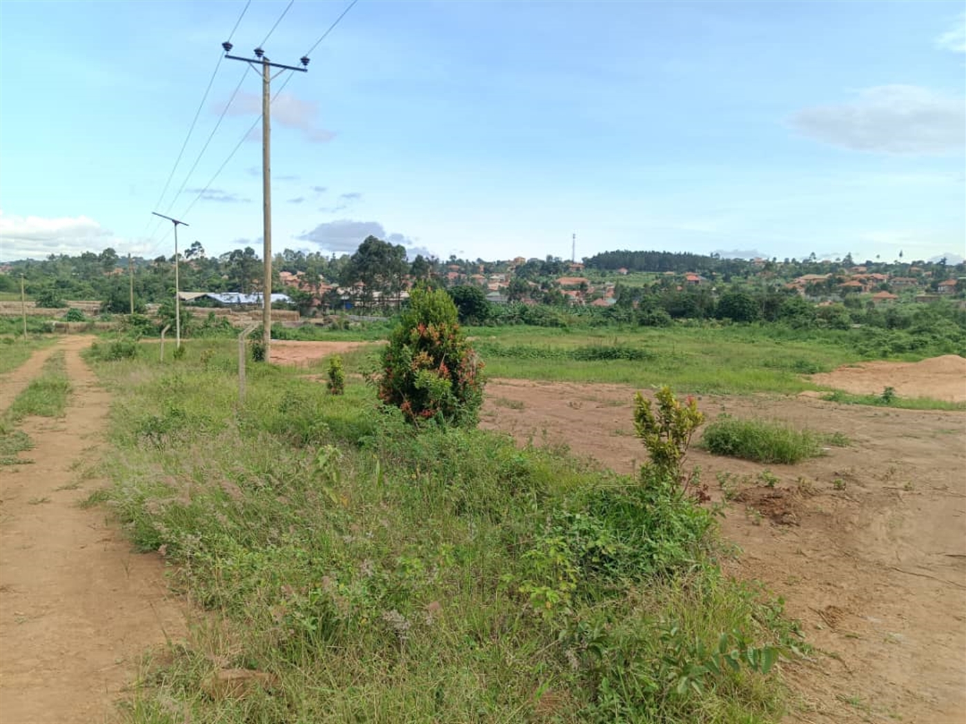 Residential land for sale in Sonde Wakiso Uganda