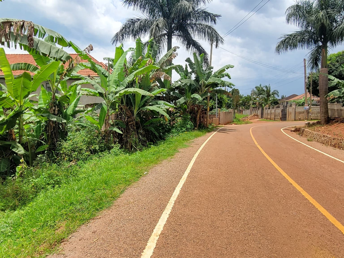 Residential land for sale in Bwebajja Wakiso Uganda