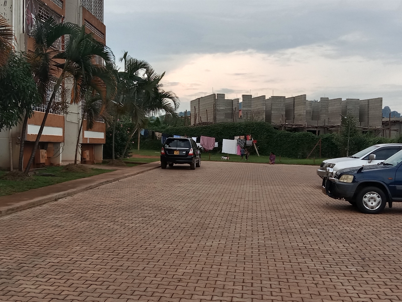 3 bedroom Apartment block for rent in Bugoloobi Kampala Uganda
