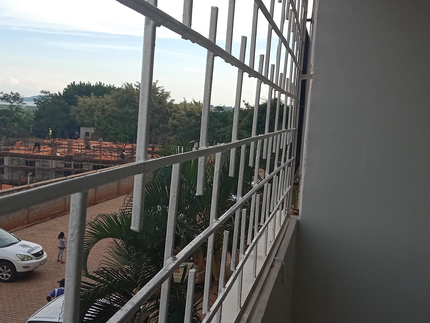 3 bedroom Apartment block for rent in Bugoloobi Kampala Uganda