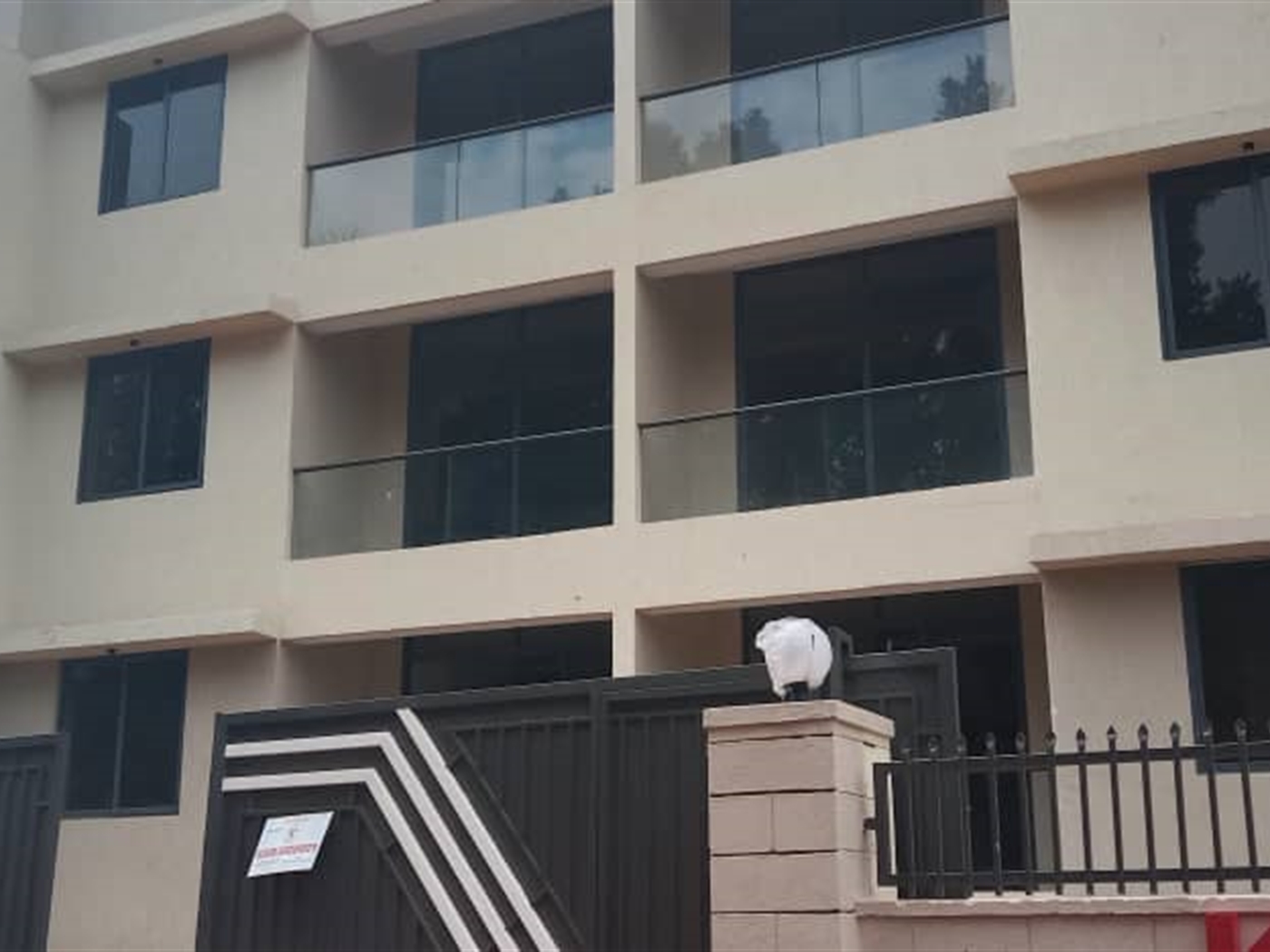 3 bedroom Apartment for rent in Naguru Kampala Uga...