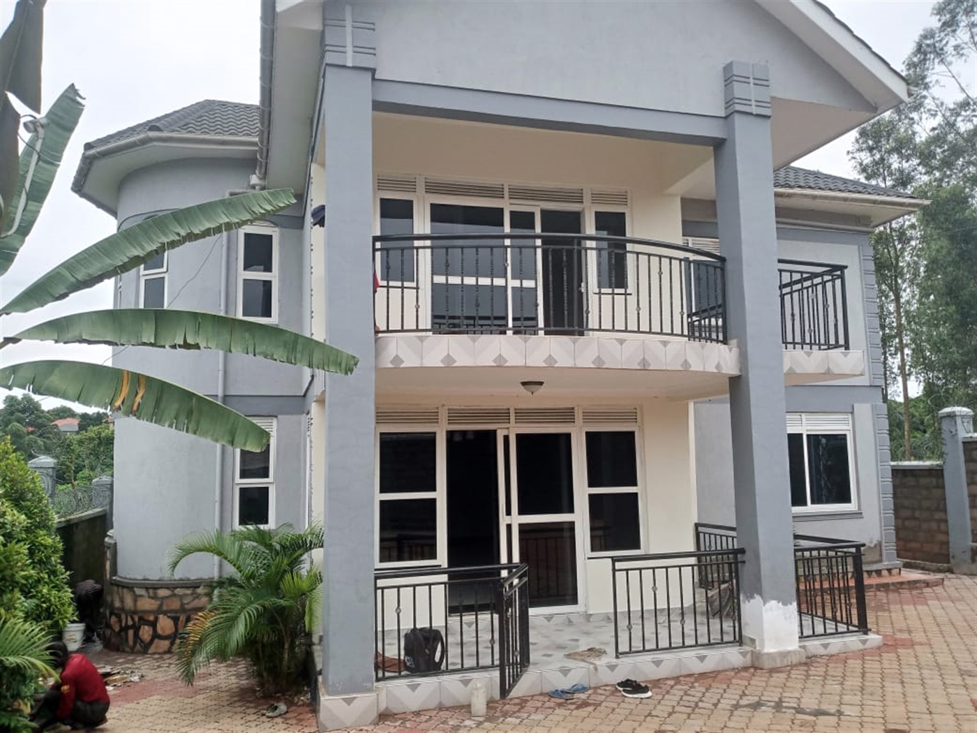 5 bedroom Storeyed house for rent in Kitende Wakis...