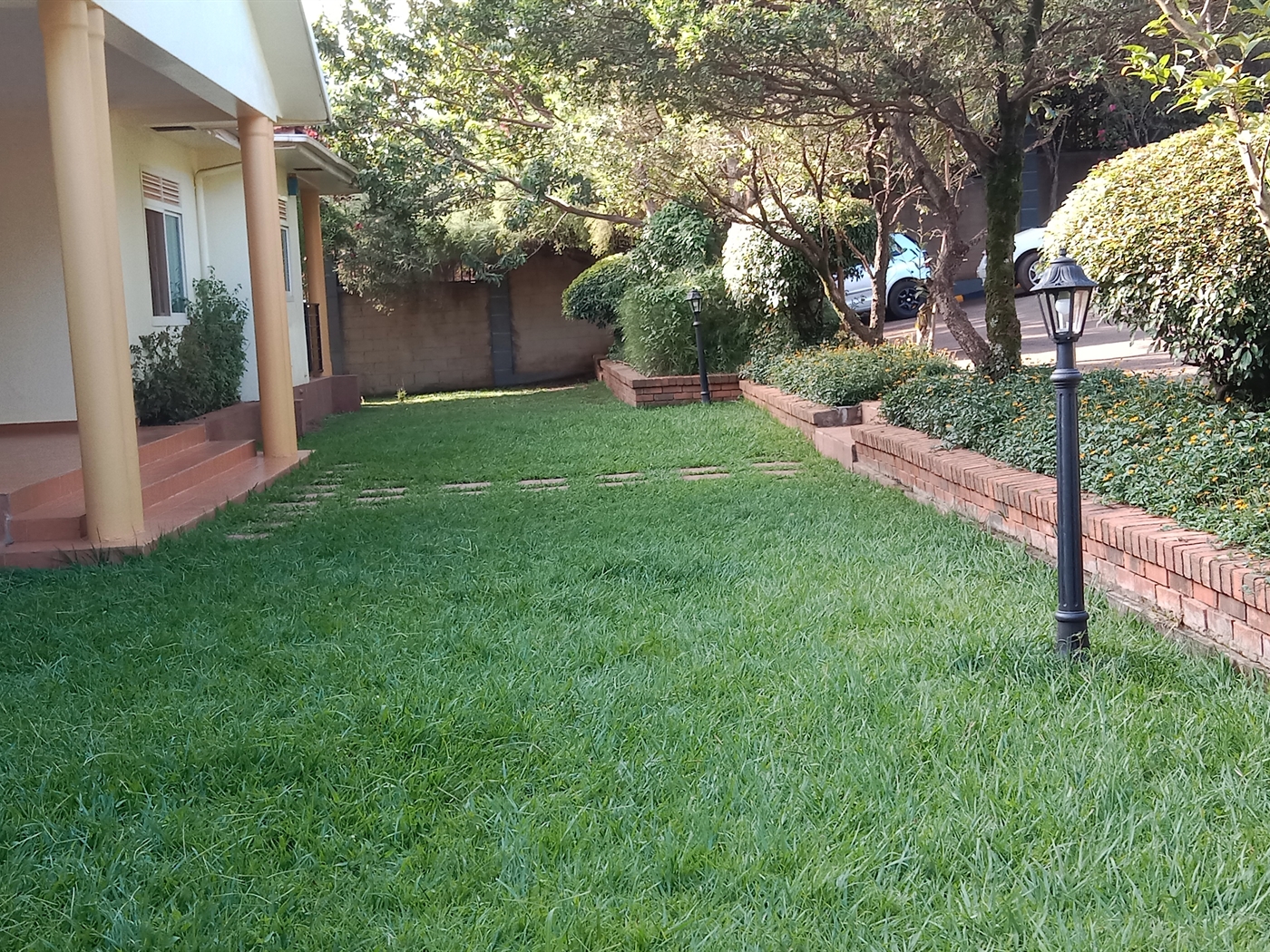 3 bedroom Apartment block for rent in Kololo Kampala Uganda