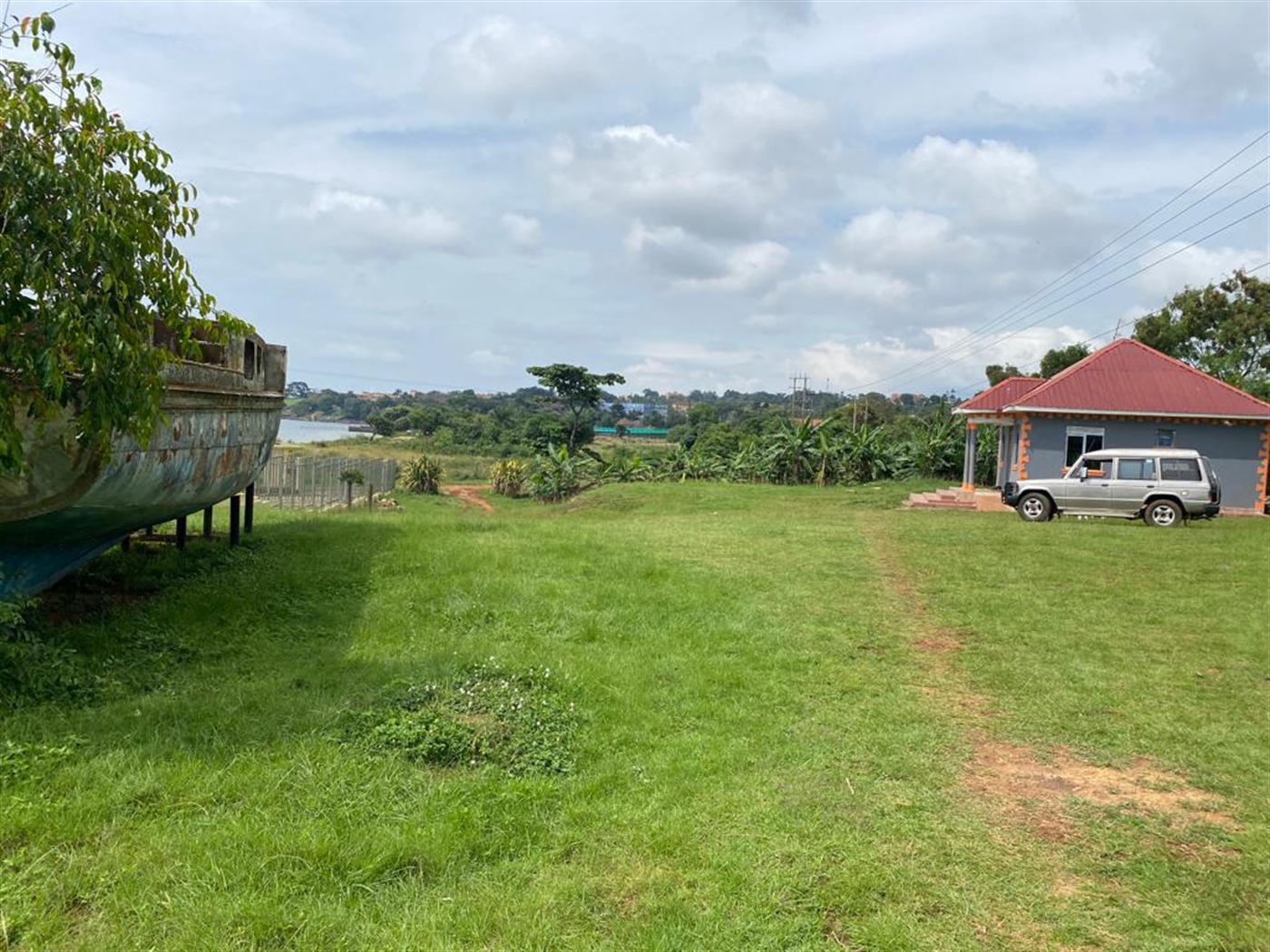 Commercial land for sale in Entebbe Wakiso Uganda