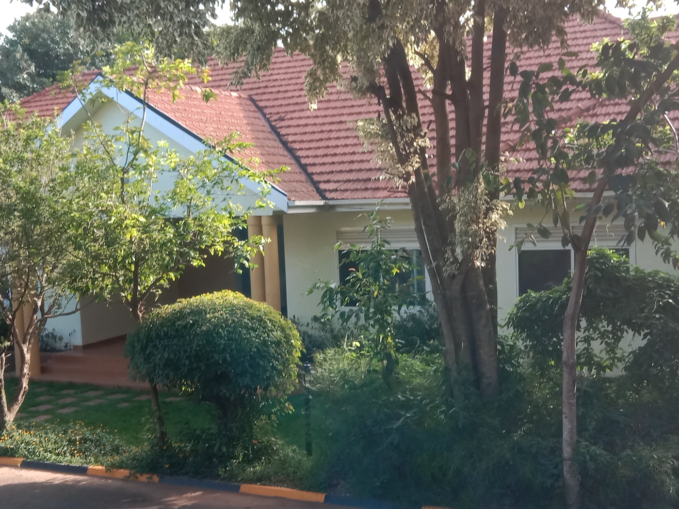 4 bedroom Bungalow for rent in Lubowa Wakiso Uganda