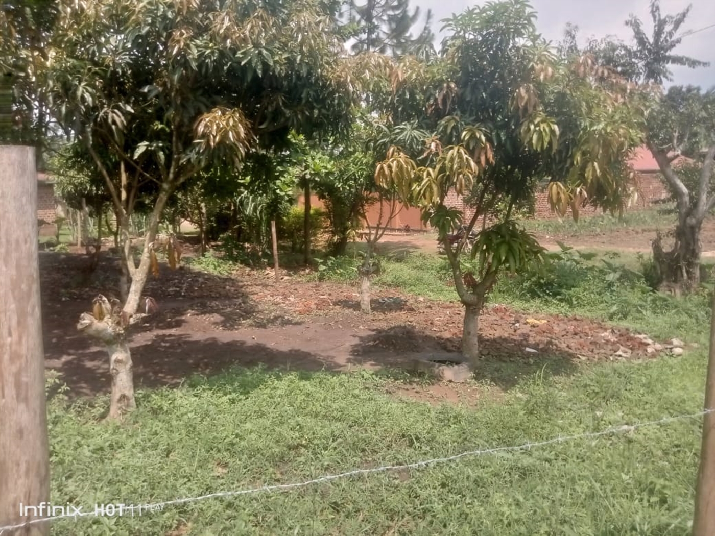 Commercial land for sale in Kiteetikka Wakiso Ugan...