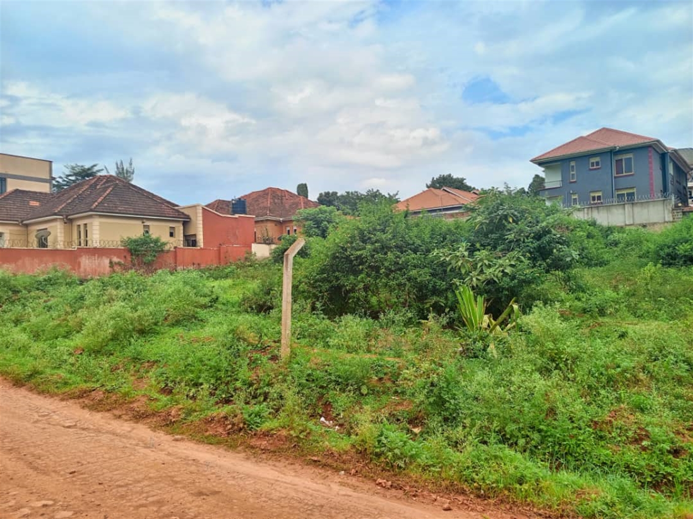 Commercial land for sale in Kyaliwajjala Wakiso Ug...