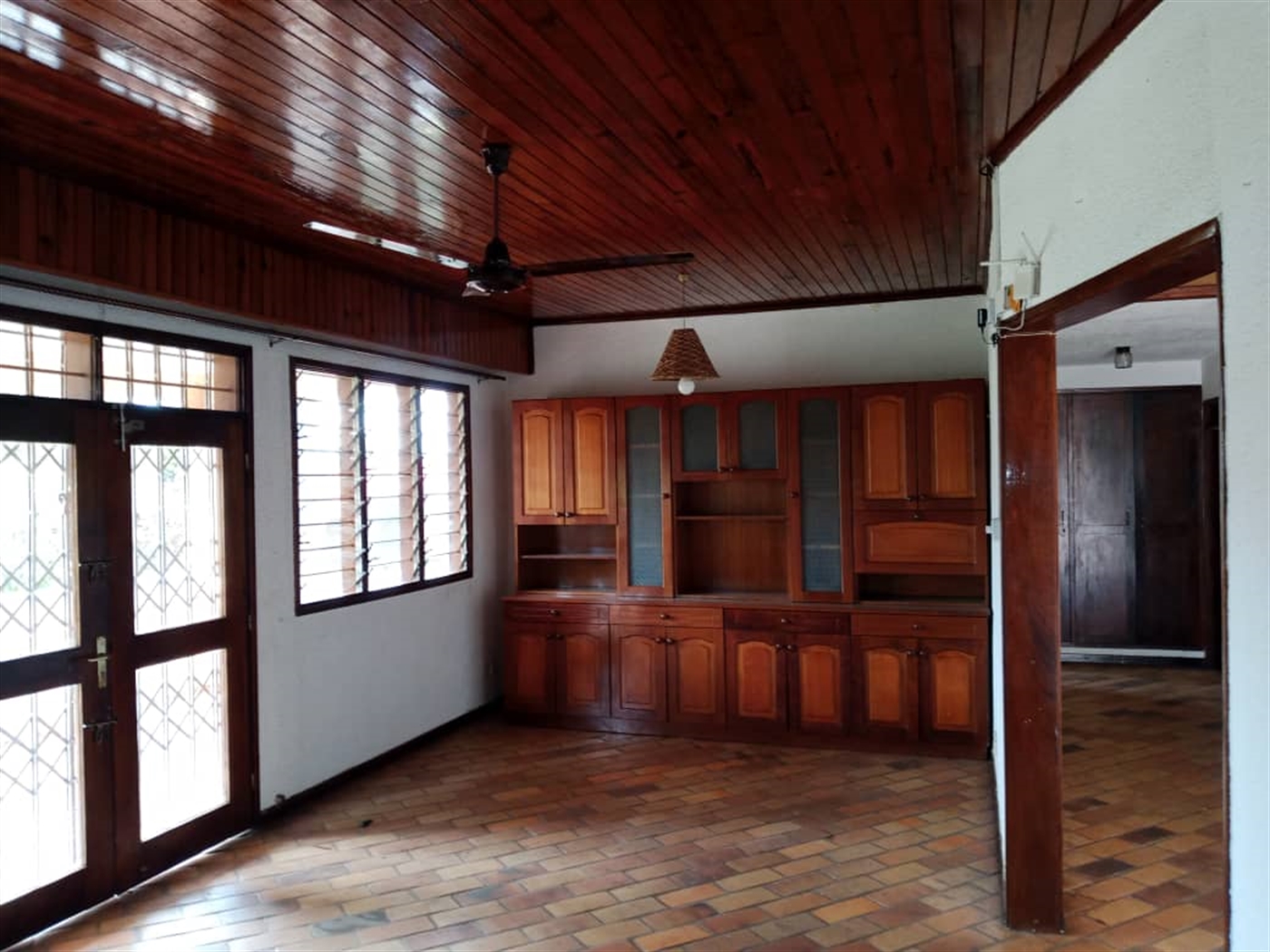 3 bedroom Bungalow for rent in Muyenga Kampala Uganda,