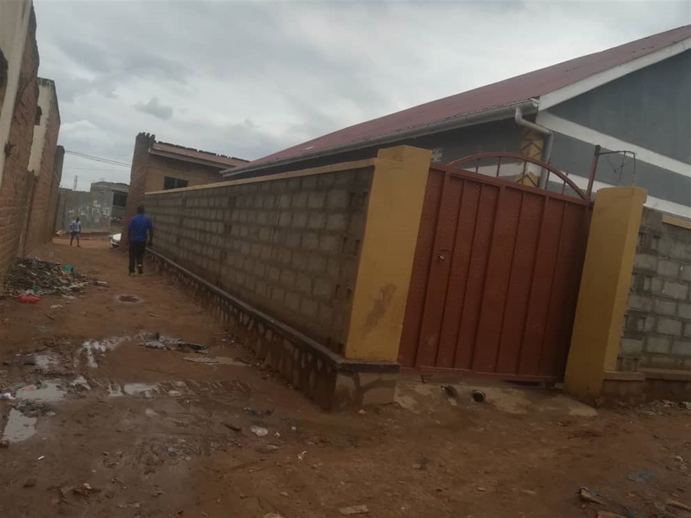 2 bedroom Rental units for sale in Katooke Wakiso Uganda