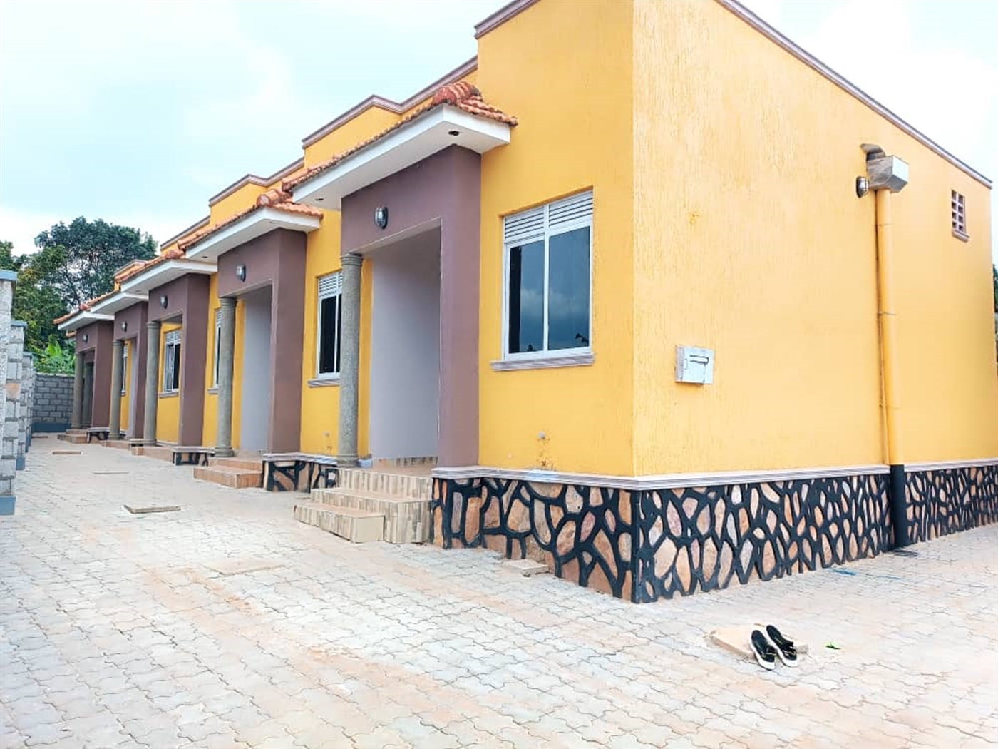 1 bedroom Rental units for sale in Kira Wakiso Uganda