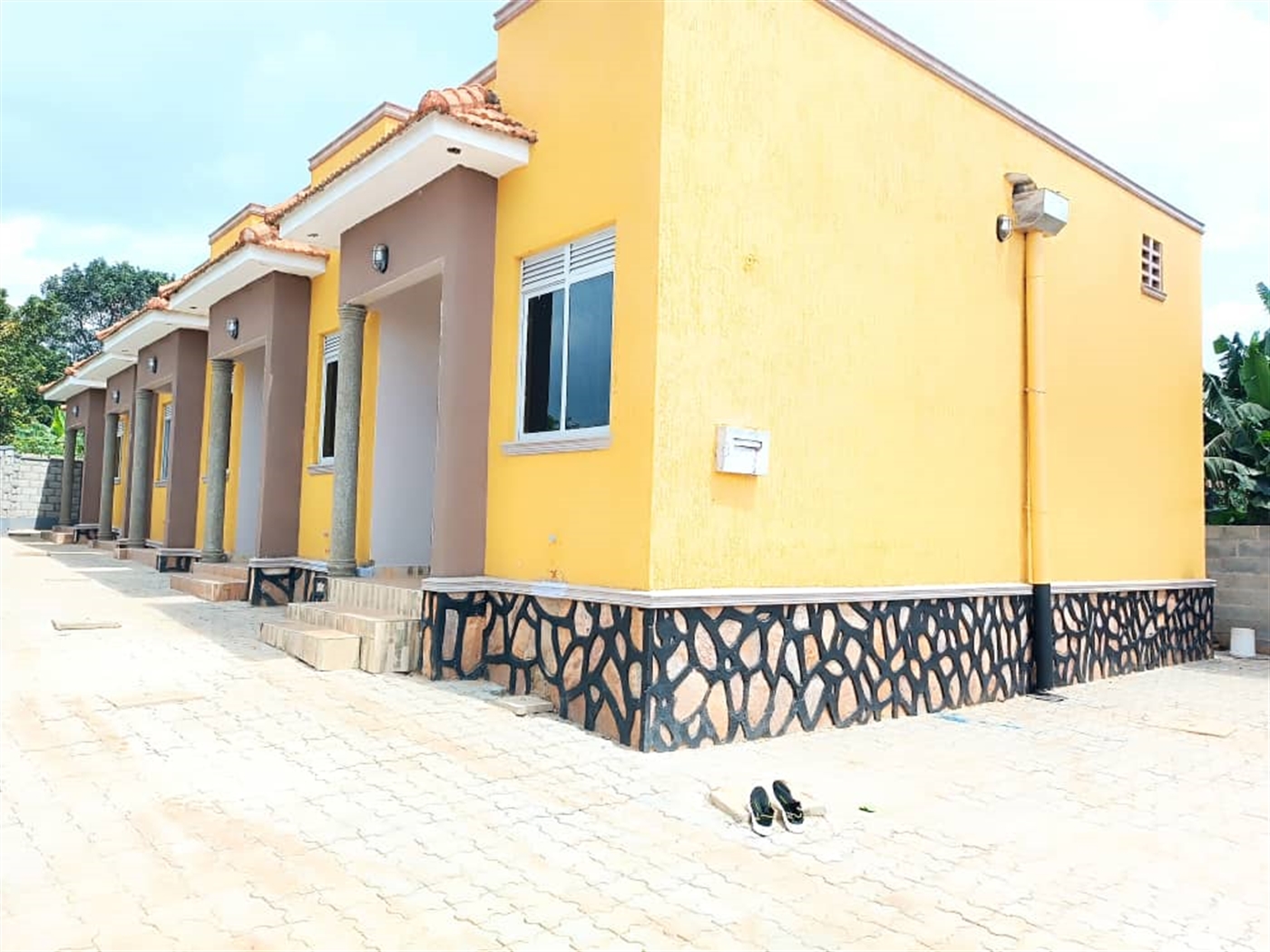 1 bedroom Rental units for sale in Kira Wakiso Uganda