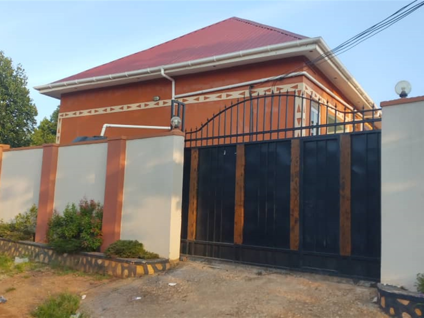 2 bedroom Rental units for sale in Sonde Wakiso Uganda