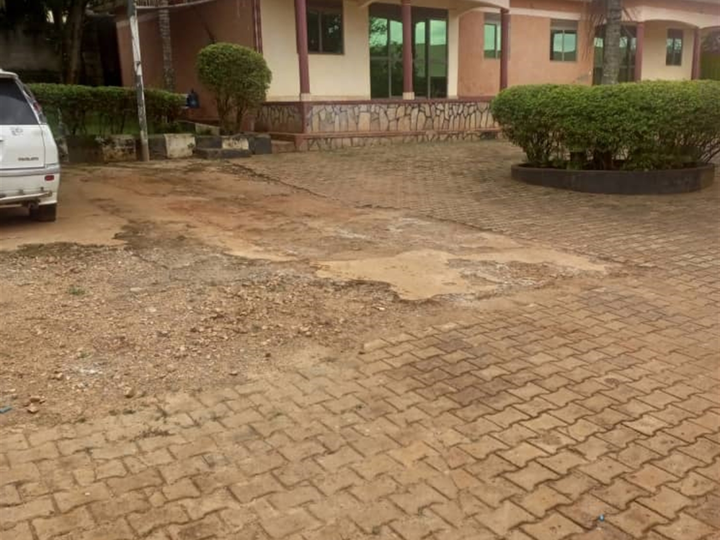 2 bedroom Rental units for sale in Seguku Wakiso Uganda