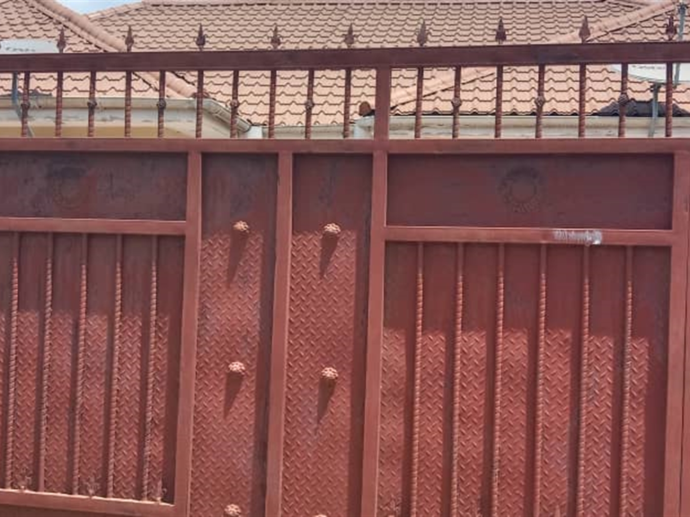 2 bedroom Rental units for sale in Seguku Wakiso Uganda