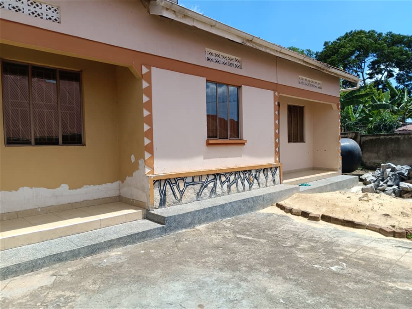 2 bedroom Rental units for sale in Seeta Mukono Uganda