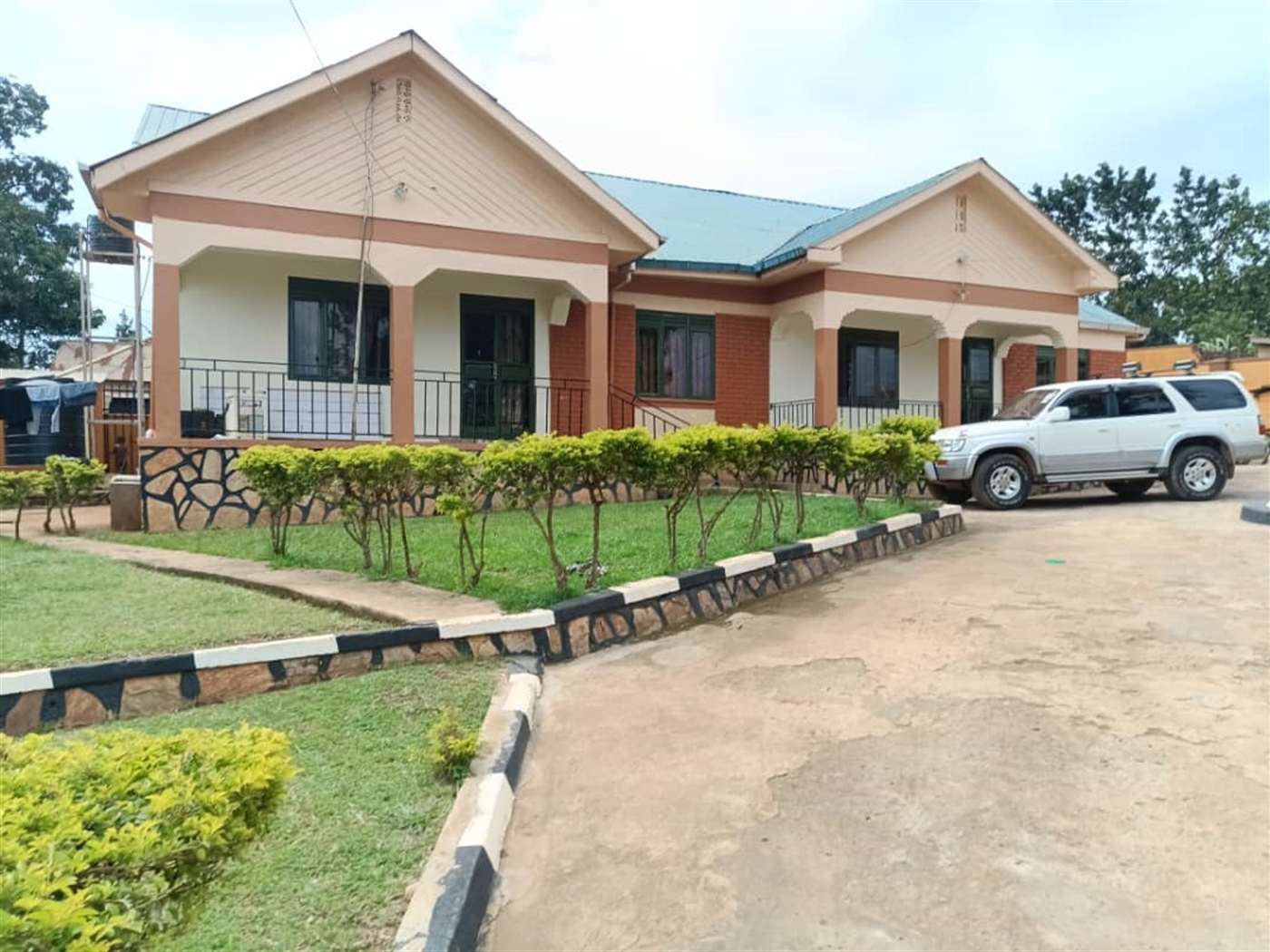 2 bedroom Rental units for sale in Seeta Mukono Uganda