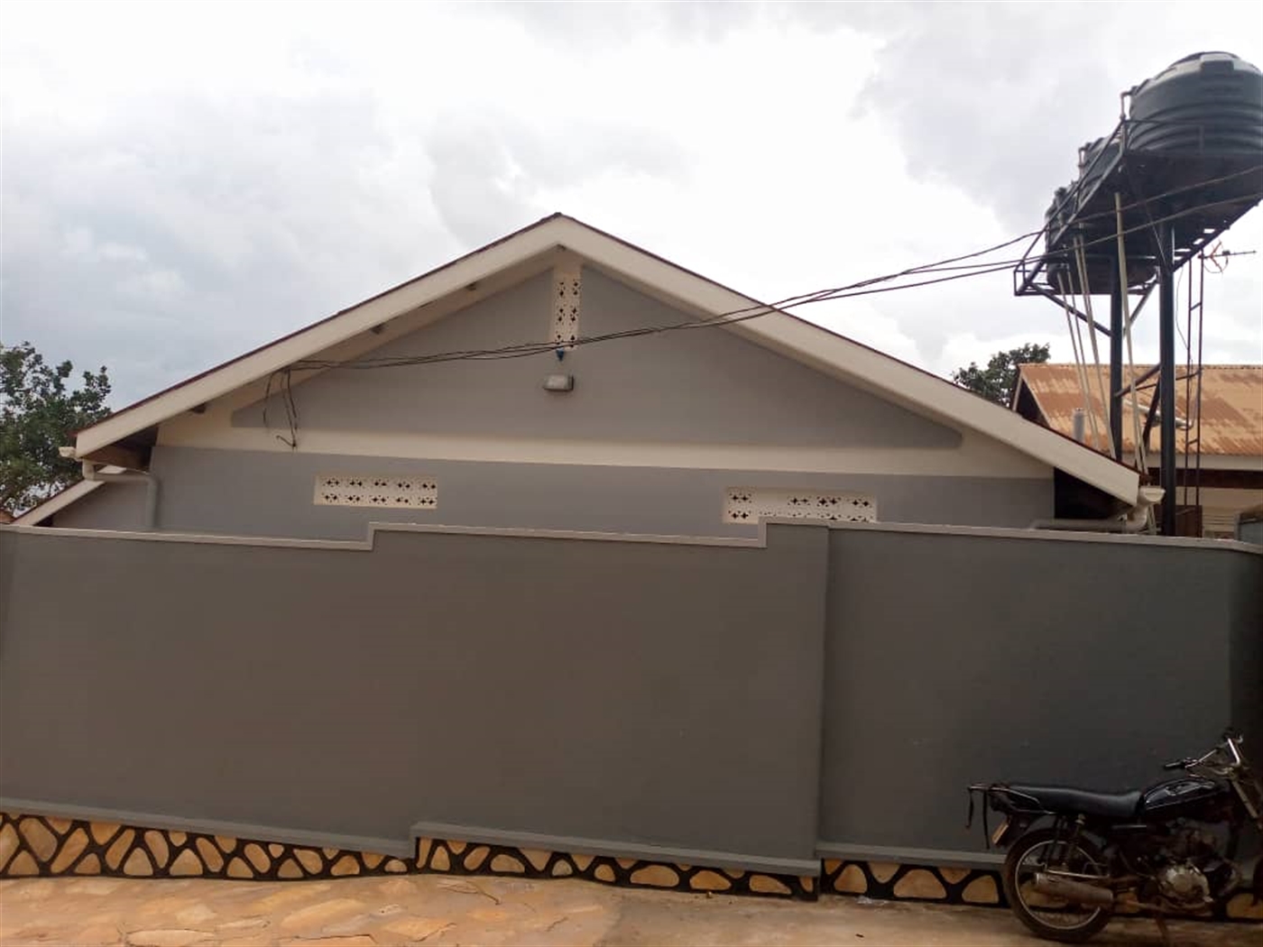 2 bedroom Rental units for sale in Makindye Kampala Uganda