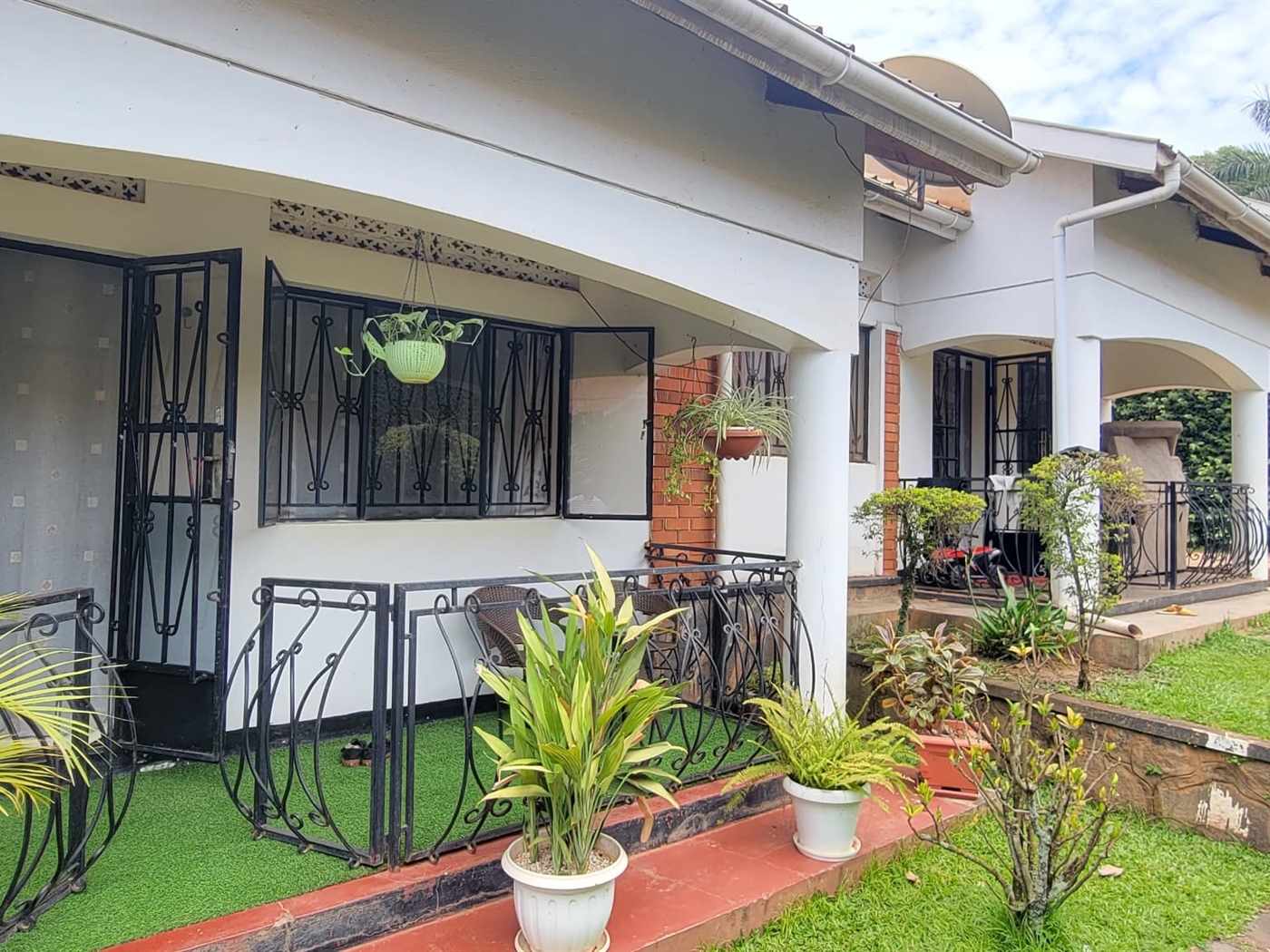 2 bedroom Rental units for sale in Kiwaatule Kampala Uganda